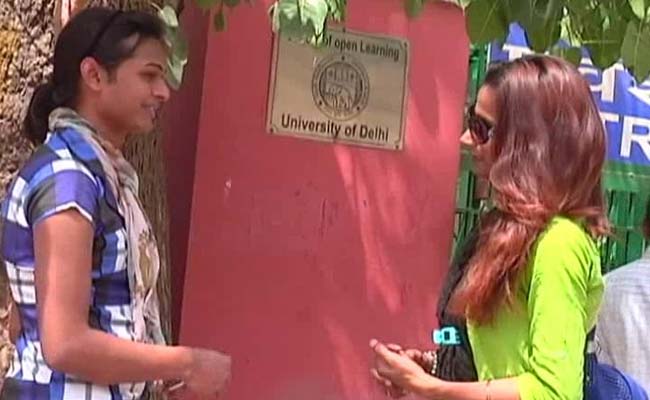 Acceptance in Delhi University Limited to Admission Forms Only, Claim Transgender Students