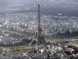 Strike Shuts Eiffel Tower To Tourists Again Strike Shuts Eiffel Tower To Tourists Again