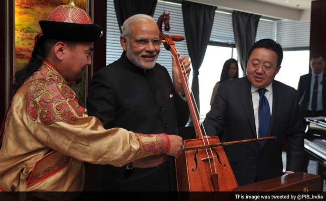 In Mongolia, PM Narendra Modi Plays the Fiddle