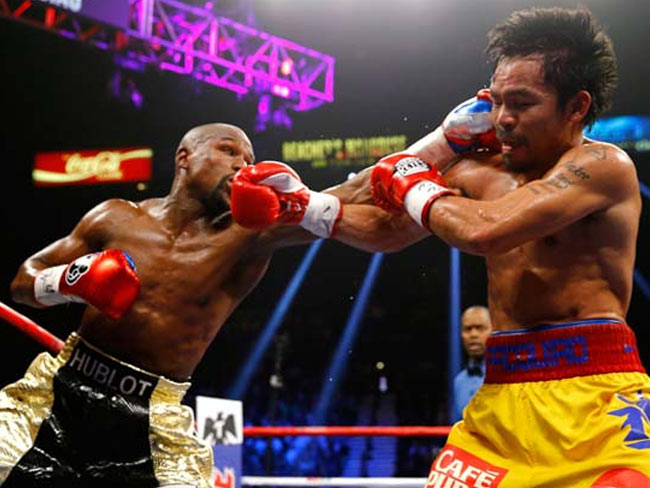 मेयवेदर बने फ़ाइट ऑफ़ द सेंचुरी के चैंपियन : WBA, WBC, WBO का ख़िताब जीता