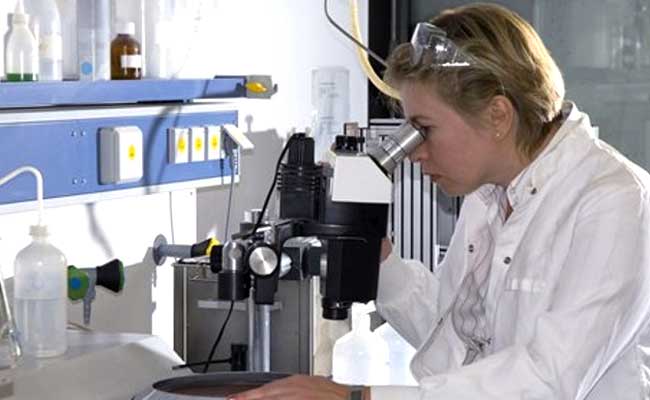 इस तकनीक से वैज्ञानिकों ने पता लगाया कितना फैल सकता है कोविड-19!