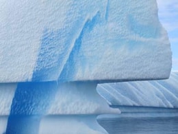 चीन के शिनचियांग में एक बड़े ग्लेशियर के ध्वस्त होने से मची भारी तबाही चीन के शिनचियांग में एक बड़े ग्लेशियर के ध्वस्त होने से मची भारी तबाही