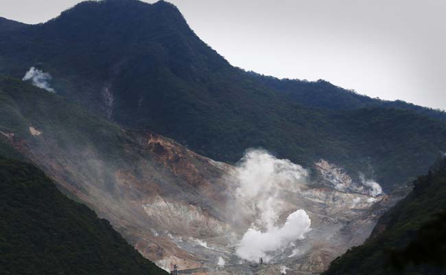 Japan Raises Volcanic Warning at Hakone Resort