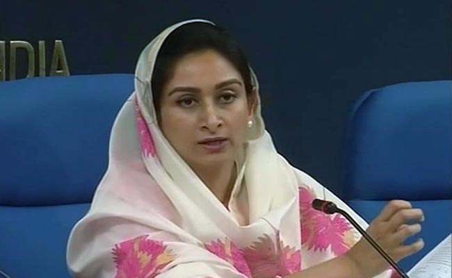 If Berlin Wall Can Be Destroyed, Why Not India-Pak Hatred: Harsimrat Kaur