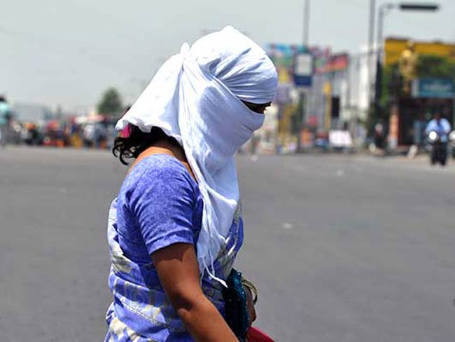 Heat Wave In Odisha, Bhubaneswar Records 44.1 Degree Celsius