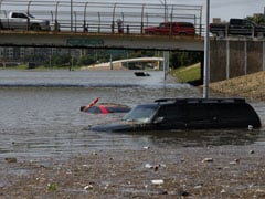 Houston Submerged as Torrential Rain Wreaks Havoc in US, Mexico