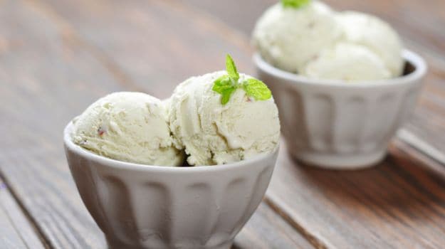 How To Make Ice Cream At Home An Easy Foolproof Recipe Ndtv Food