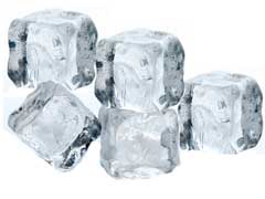 From Treating Sunburns To Acne, 5 Ways To Use Ice Cube For Summer Skin Care