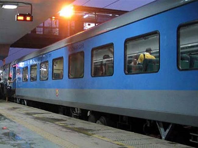 IRCTC को लेकर शिकायतों पर रेल मंत्रालय की सफाई