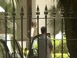 Bihar Polls: Former Chief Minister Jitan  Ram Manjhi Meets PM Modi Amid Tie-Up Speculation Bihar Polls: Former Chief Minister Jitan  Ram Manjhi Meets PM Modi Amid Tie-Up Speculation
