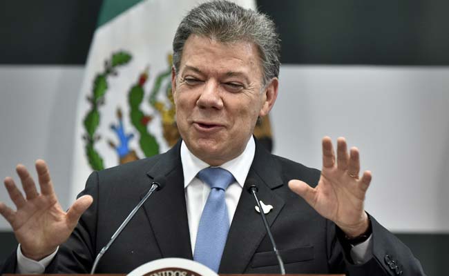 Colombian President Juan Manuel Santos Blames ELN Rebels for Bogota Blasts