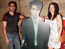 Kalki Koechlin, Gulshan Devaiah's <i>Love Affair</i> Begins Kalki Koechlin, Gulshan Devaiah's <i>Love Affair</i> Begins