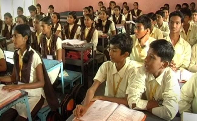 Marathi Will Be Made Compulsory In Maharashtra Schools