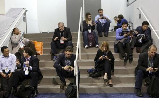 Human Attention Span Now Less Than Goldfish, Smartphones Blamed