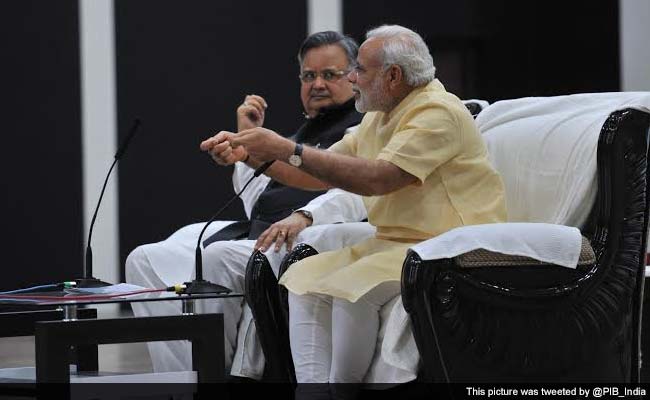 PM Narendra Modi Asks Students to Focus On Their Goals