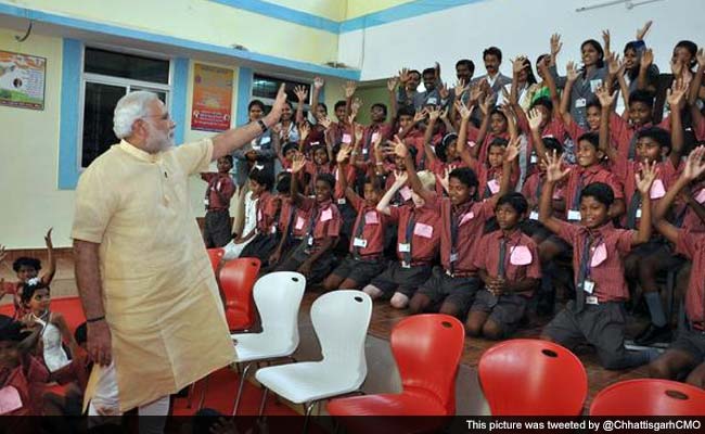 I Don't Keep Track of the Hours I Work, PM Modi Tells Students
