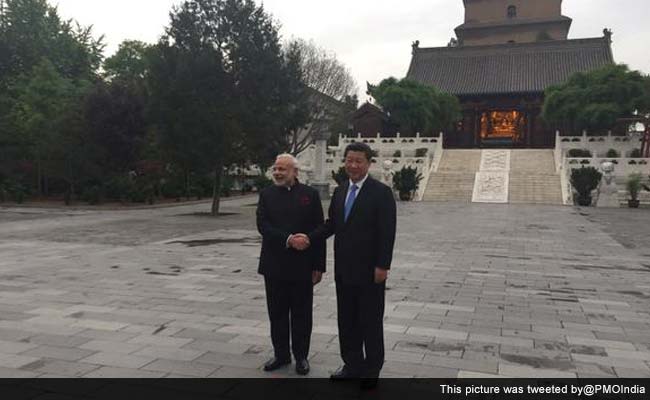 PM Narendra Modi, Xi Jinping Visit Giant Wild Goose Pagoda