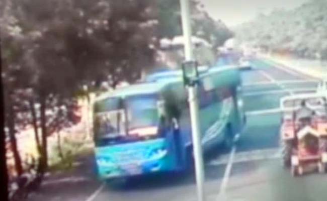 Caught on Camera: Bus Brazenly Violated Rules Minutes Before Punjab Teen Was Pushed Off It