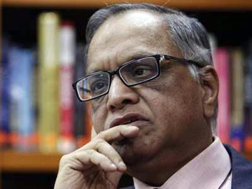 नारायण मूर्ति ने पीएम मोदी की सराहना की, लोगों से उनका समर्थन करने को कहा