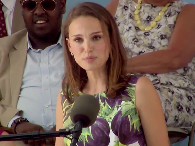 In Harvard Speech Natalie Portman Addresses Not Feeling Smart Enough 2416