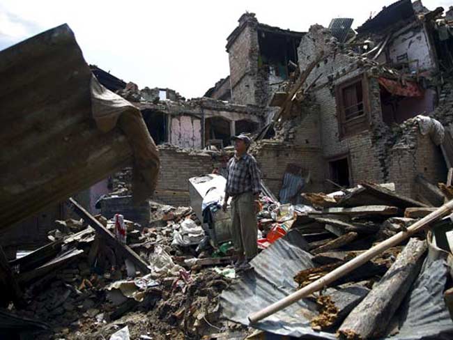 Aftershocks of Nepal Earthquake Take a Toll on Relief Workers