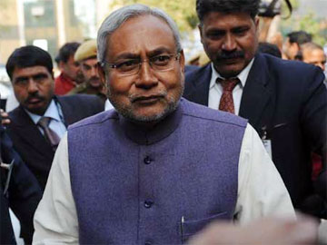 प्रधानमंत्री के सहयोगी संघवाद में राज्यों की आवाज़ शामिल नहीं : नीतीश कुमार