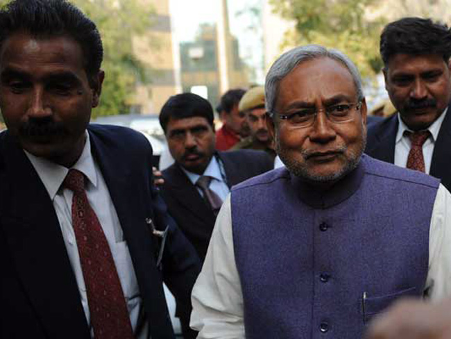 Top Job for Nitish Kumar: RJD Leader Talks Tough, Lalu Prasad Non-Committal
