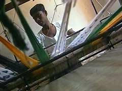 With Gen-Next Opting Out, Handloom Weaving a Dying Art in India