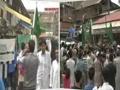 Pakistan, Lashkar-e-Taiba Flags Waved at Protest in Srinagar