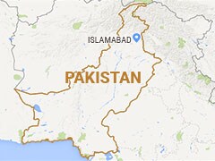 Suicide Bomber Kills 1, Wounds 6 in Pakistan: Police