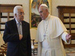 Pope Francis Meets Palestine President Mahmud Abbas After Treaty Announcement Pope Francis Meets Palestine President Mahmud Abbas After Treaty Announcement