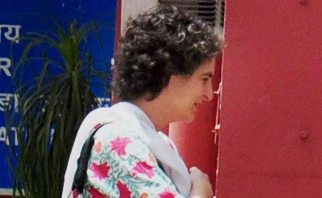 After Smriti Irani's Offensive in Amethi, Priyanka Gandhi Vadra's Return Fire