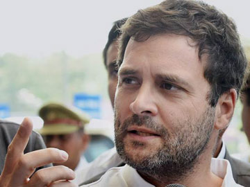 ट्विटर पर भिड़े राहुल गांधी और स्‍मृति ईरानी