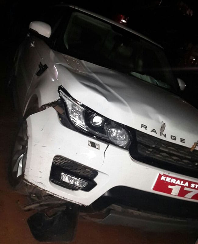 केरल : मंत्री की कार से कुचलकर प्रोफेसर की मौत | कार का मालिक व्यापारी, नंबर प्लेट सरकारी