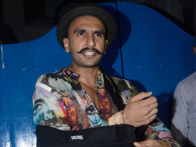 Ranveer Singh's Shoulder Injury to Delay Bajirao Mastani Release?