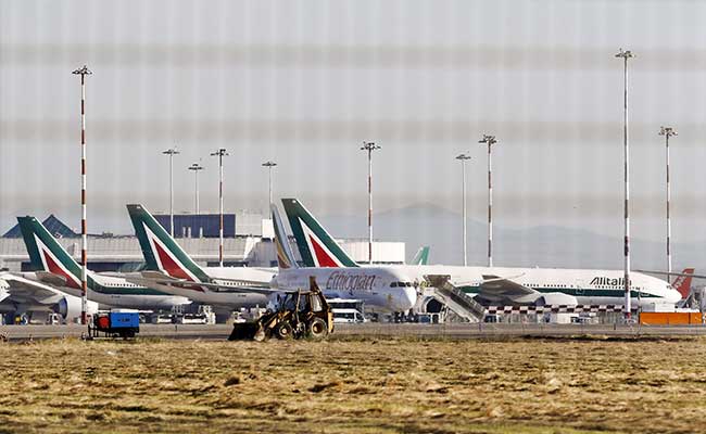 Rome Airport Closed After Terminal Fire, No Serious Injuries