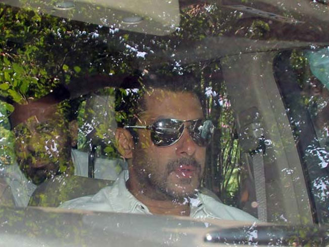 सलमान भाई को मेरी चिट्ठी दे देना भाई लोग