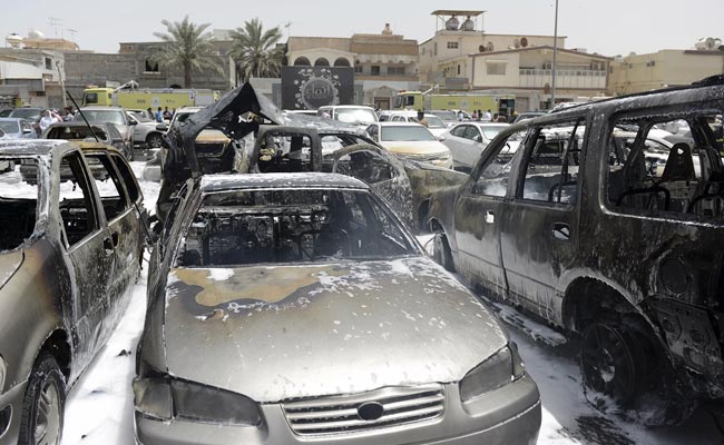 Islamic State Claims Blast Killing 4 at Mosque in Saudi Arabia