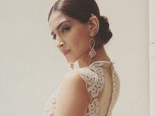 Sonam Kapoor is 'Not Interested in Competing' With You or 'Anyone' Else