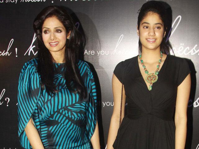 Sridevi Performs <i>Puja</i> for Daughter Jhanvi at Kalahasti Temple