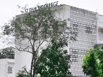 वकालत की परीक्षा में नकल करते पकड़े गए केरल के आईजी को अवकाश पर भेजा गया