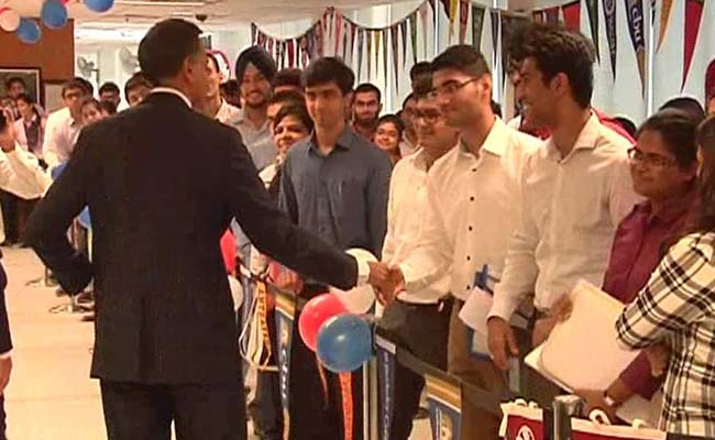 US $6 Billion a Year to Study Abroad Shows How Talent is Not the Only Thing India Loses