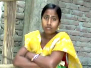 बिहार : घर में शौचालय नहीं बनवाया, महिला ने लिया पति को तलाक देने का फैसला बिहार : घर में शौचालय नहीं बनवाया, महिला ने लिया पति को तलाक देने का फैसला