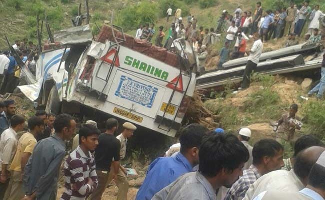 21 Dead, 30 Injured as Bus Falls into Gorge in Jammu and Kashmir's Udhampur