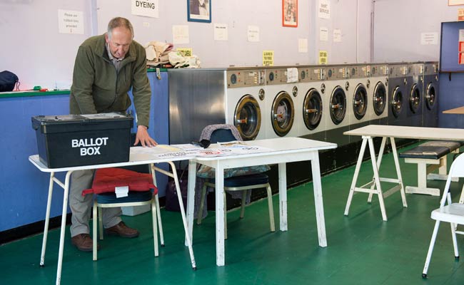 British Voters Warned About Polling Booth Selfies