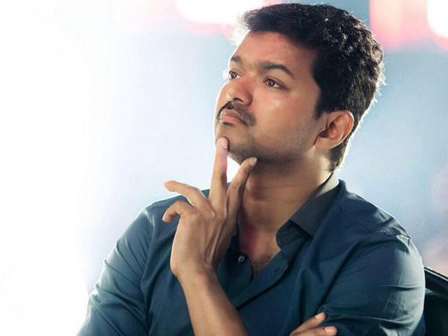 Actor Vijay's Fan Club Sends Aid to Nepal Quake Victims