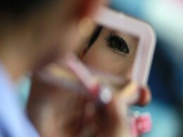 डबल चिन से चाहिए छुटकारा, तो ज़रूर करें ये 5 काम डबल चिन से चाहिए छुटकारा, तो ज़रूर करें ये 5 काम