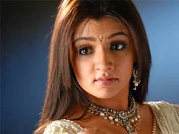 तेलुगू एक्ट्रेस के निधन की वजह बनी लाइपोसक्शन सर्जरी! तेलुगू एक्ट्रेस के निधन की वजह बनी लाइपोसक्शन सर्जरी!