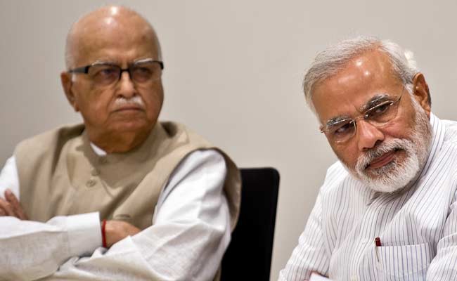 Emergency Can Repeat, Warns LK Advani. First Experiment Delhi, Says Arvind Kejriwal