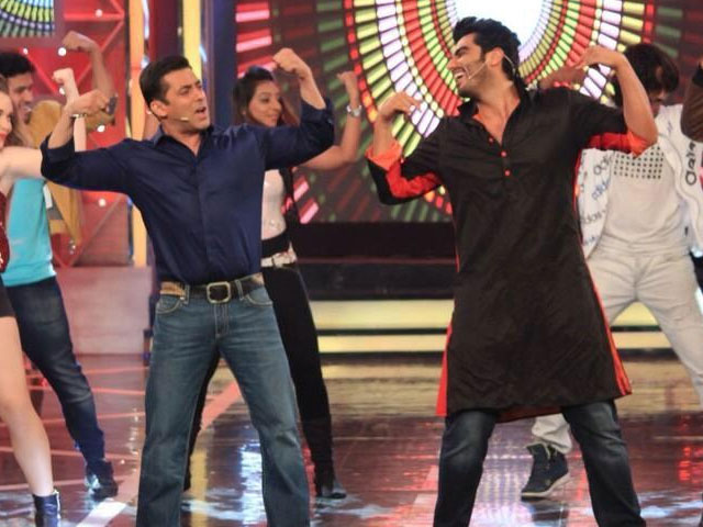 Arjun Kapoor To Catch <I>Bajrangi Bhaijaan</i> First Day, First Show
